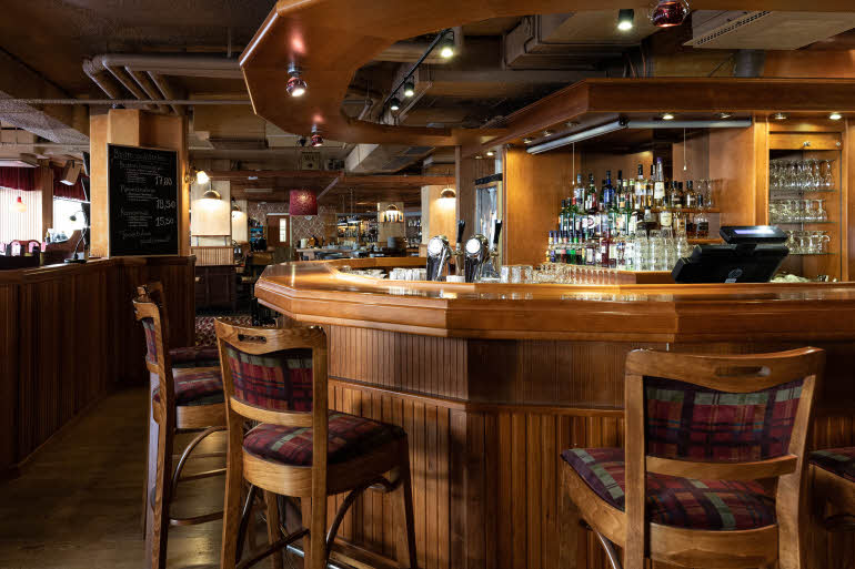 Lobby Bar