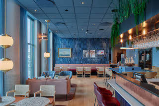 bar at scandic oceanhamnen
