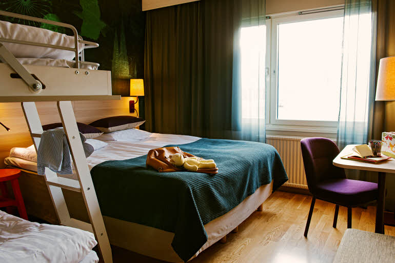 Scandic Uppsala Nord, family room, pullman bed, children