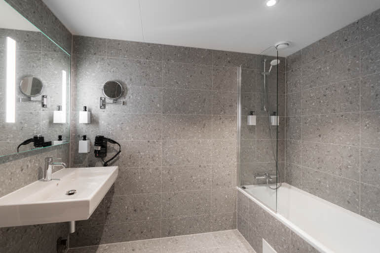 superior bathroom at scandic sunnfjord in forde