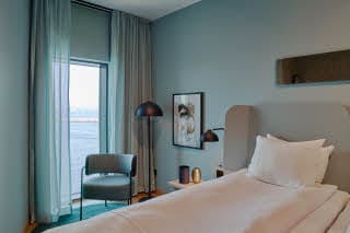 standard twin room at scandic oceanhamnen