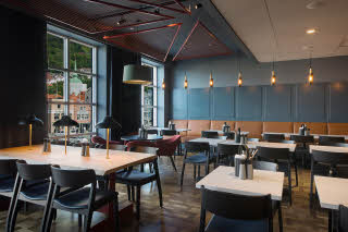 Dinner tables in Restaurant Scandic Torget Bergen