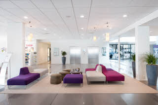 Lobby, Entrance