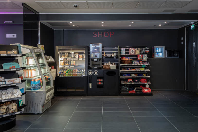 shop at scandic tampere station