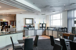 Scandic_H-nefoss_frokostsal.jpg