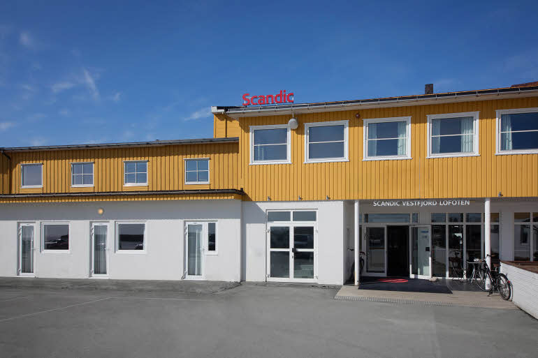 Facade and entrance Scandic Vestfjord Lofoten