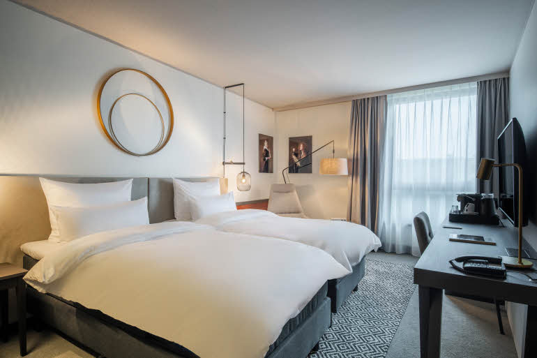 Standard room with courtyard view