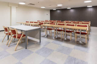 Meeting Room Kokoustila Classroom Style