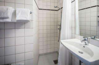 standard bathroom at scandic the mayor in aarhus denmark