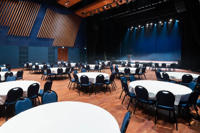 meeting room bjornson salen at scandic seilet in molde