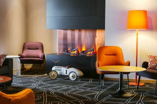 Lobby fire place Scandic Elmia