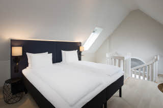 Bedroom in Presidential Suite