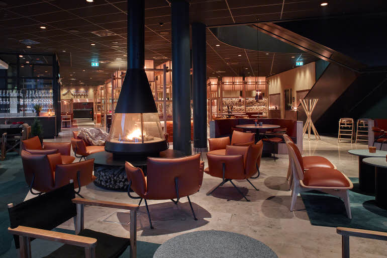 restaurant bar fireplace hotel scandic Kiruna