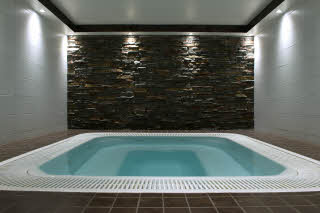 Jacuzzi at Scandic Karlstad City