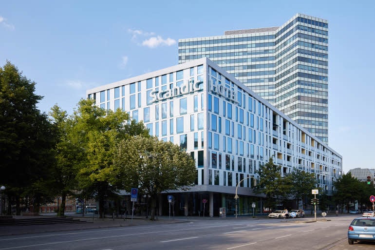 facade of Scandic Hamburg Emporio