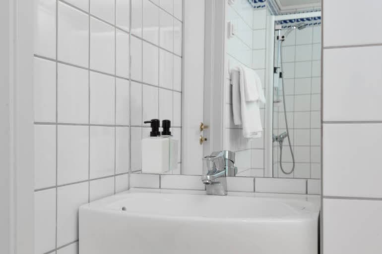 Scandic Vadso, Vadso, superior room, bathroom