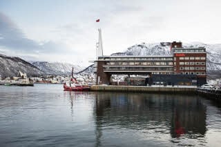 Facade winter Scandic Ishavshotel Tromso