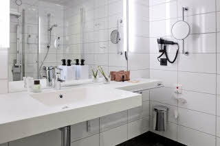 Junior suite, bathroom