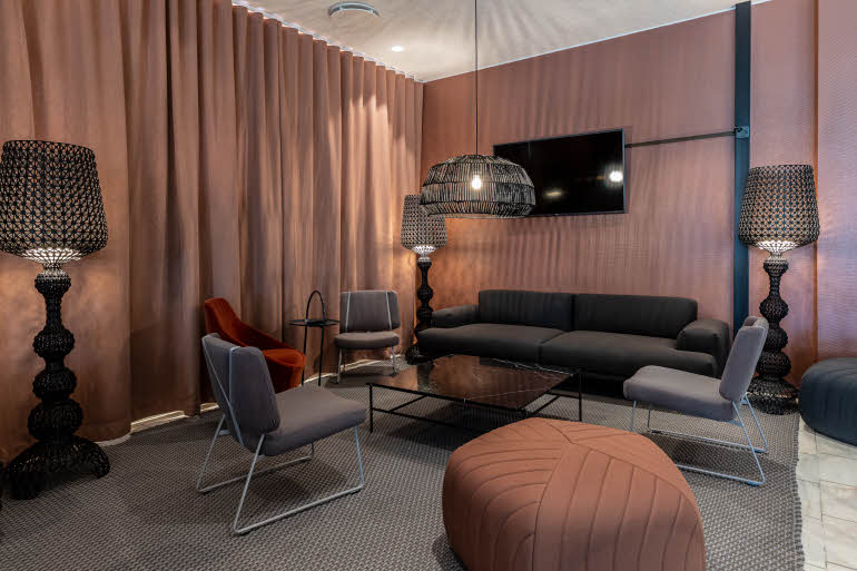 lobby in scandic eden nokia in finland