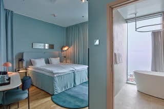 superior king room at scandic oceanhamnen