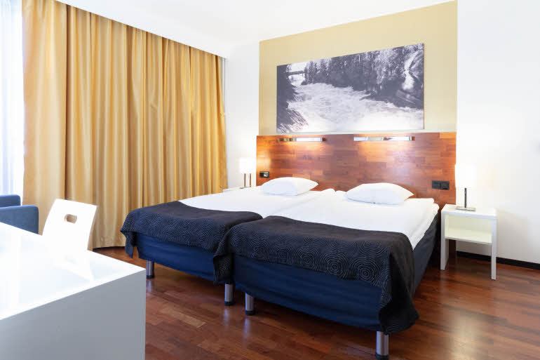Superior Plus room