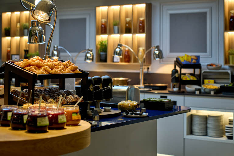 Breakfast at Scandic Nürnberg Central