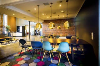 Meeting Lounge