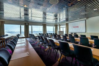 Meeting room 