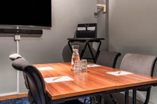 Conference Room Garland Boardroom Style Scandic Plaza Umea