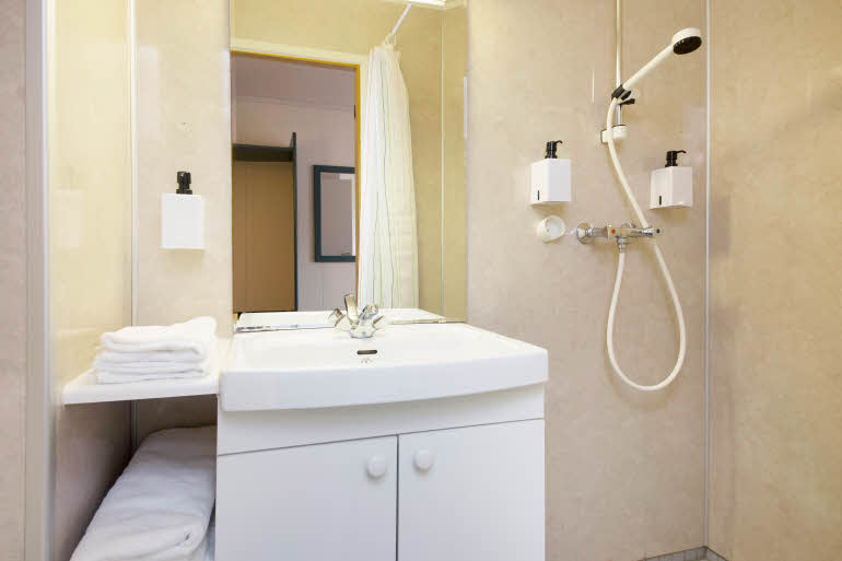 Standard bathroom