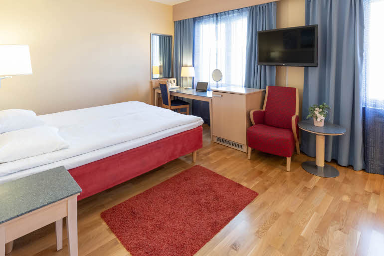 Superior Family Four room