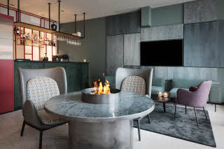 Siiting area in lobby Scandic Torget Bergen