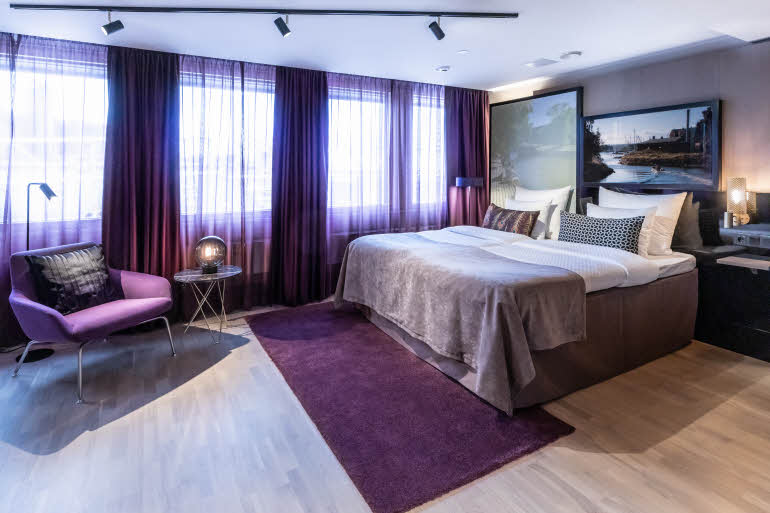Spacious double room of Marski by Scandic in Helsinki