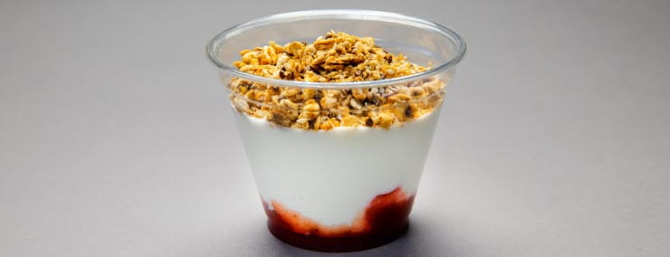 Cofoco skyr med müsli | Shop | Scandic Hotels