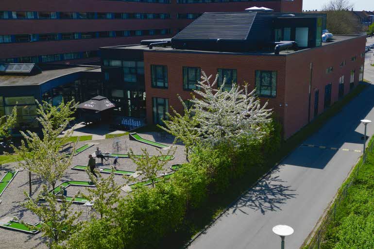 playground and minigolf at scandic sydhavnen in copenhagen