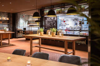 restaurant at scandic hamburger bors
