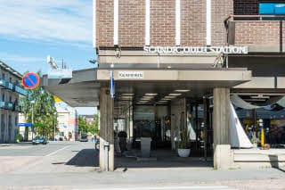 Exterior entrance Scandic Oulu Station