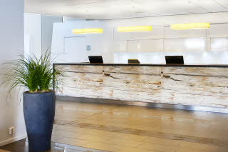 Reception, desk