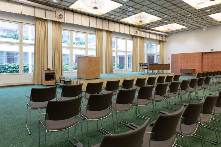 Meeting room 
