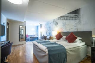 Superior King room Scandic Skarholmen
