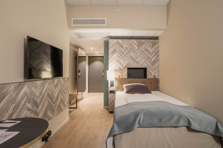 room standard single at scandic grand tromso in norway