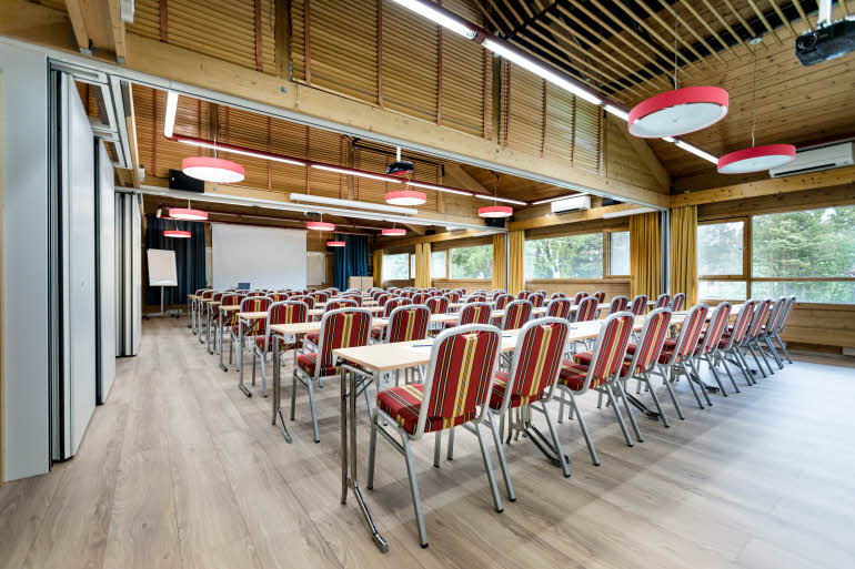 Meeting Room 1,2,3 Classroom Style