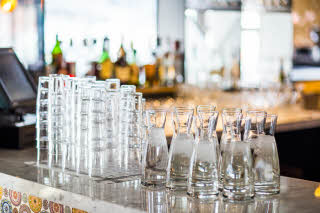 Bar counter hotel Scandic Svolvaer Lofoten