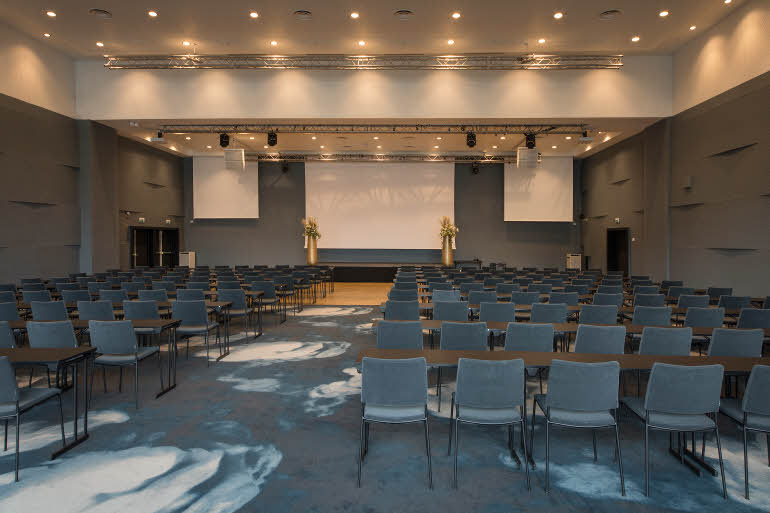 meeting room trondhjemsalen at scandic nidelven in trondheim