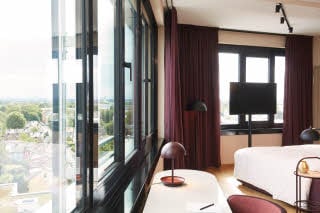 Superior Room window Scandic München Macherei