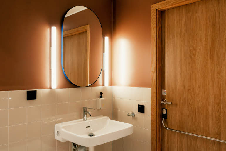 accessible bathroom at scandic go st eriksgatan in stockholm