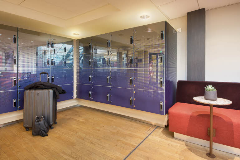 Lockers for luggage 