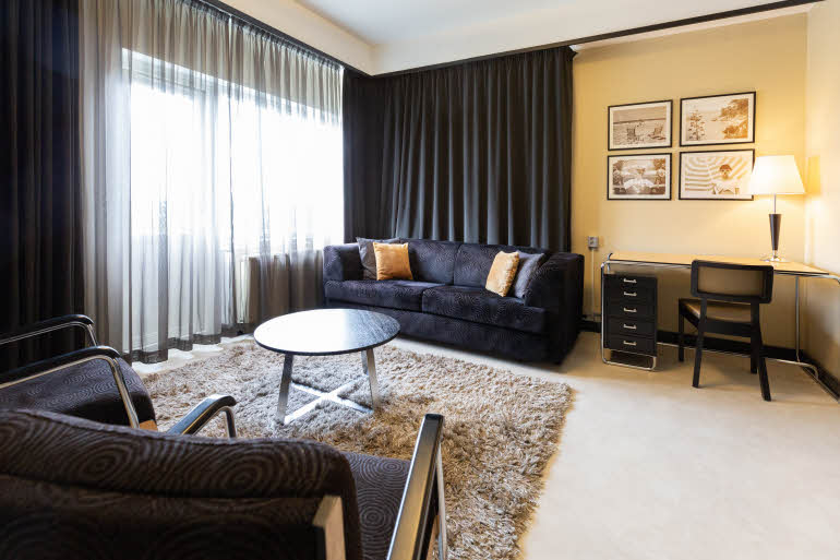 Superior plus lounge 