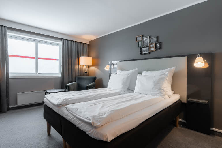 king superior room at scandic bryggen in honningsvag norway