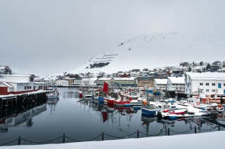 environment around scandic bryggen in honningsvag norway